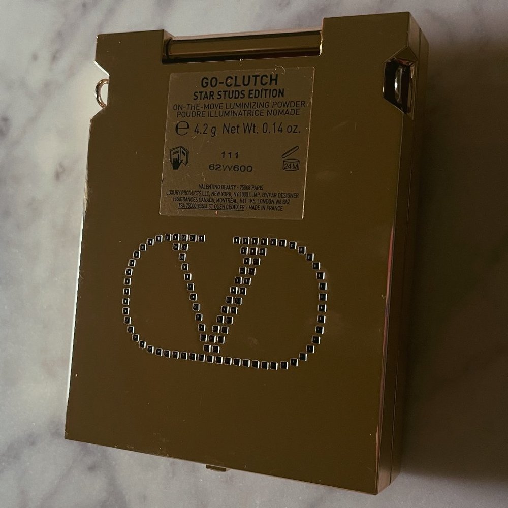Limited Edition Valentino Go-Clutch Highlighter And Mini Lipstick | 111 - Picture 4 of 7